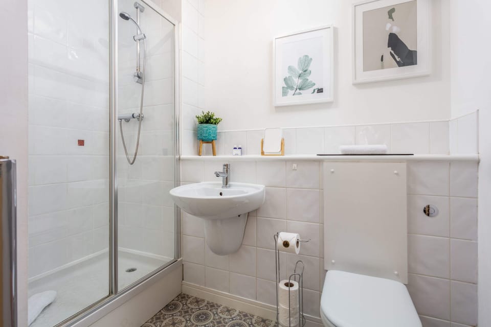 Toilet - 1