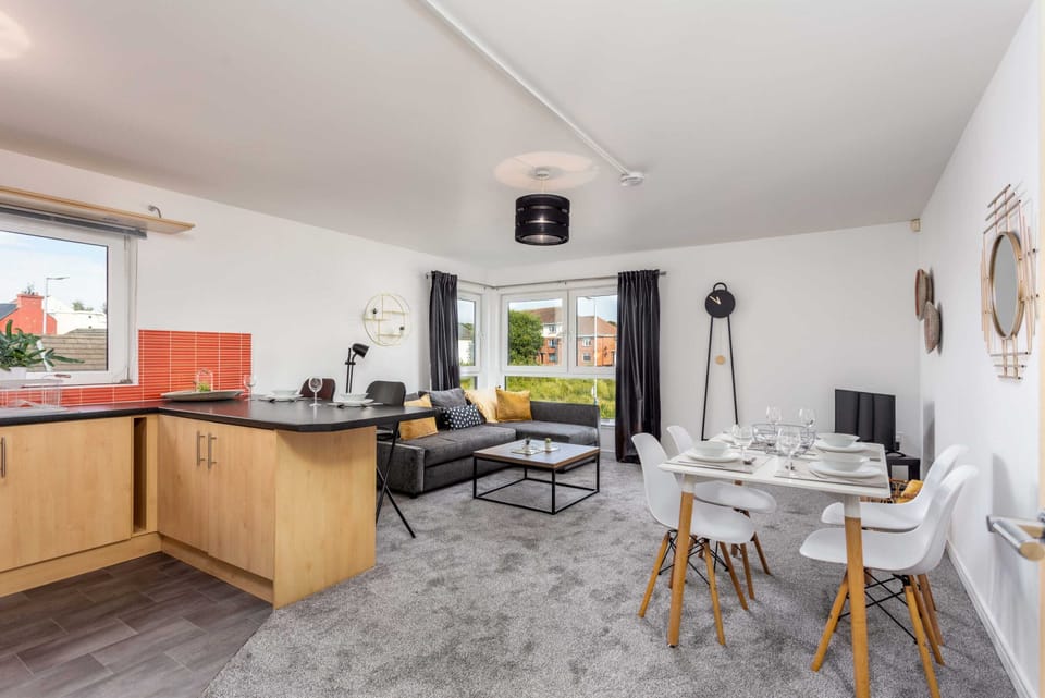 Kitchen, Dining and Living Area