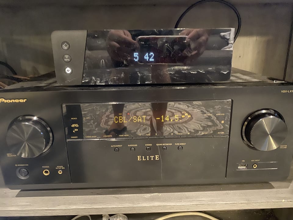 Pioneer Elite Stereo head unit