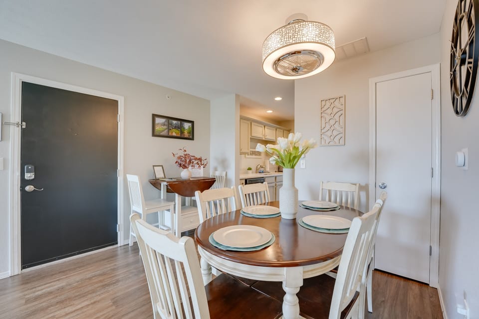 Dining Room | Fully Equipped Kitchen | Private Entrance