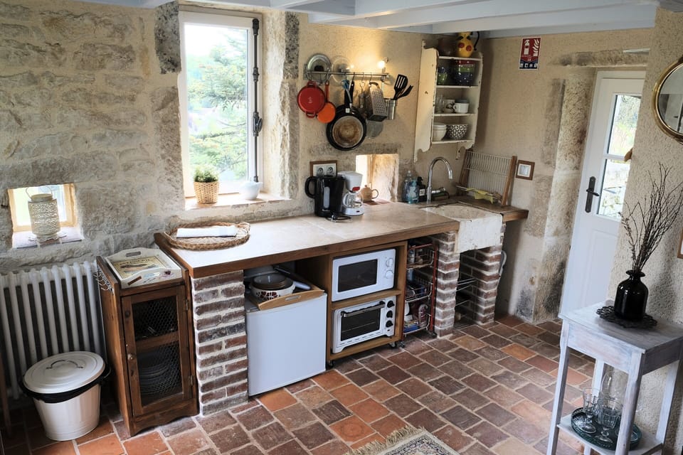 Little kitchen