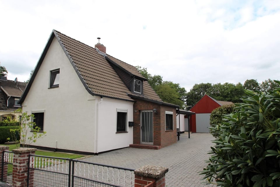 Holiday Home Exterior [summer]