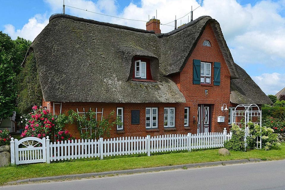 Holiday Home Exterior [summer]