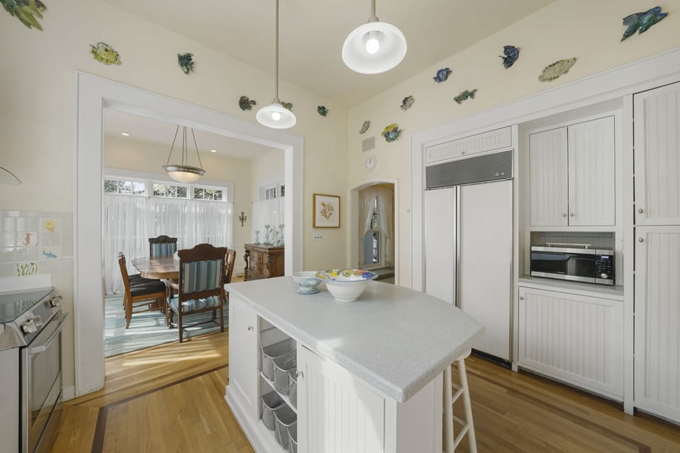 LARGE DOUBLE DOOR FRIDGE, ALTERNATE VIEW TO DINING ROOM
