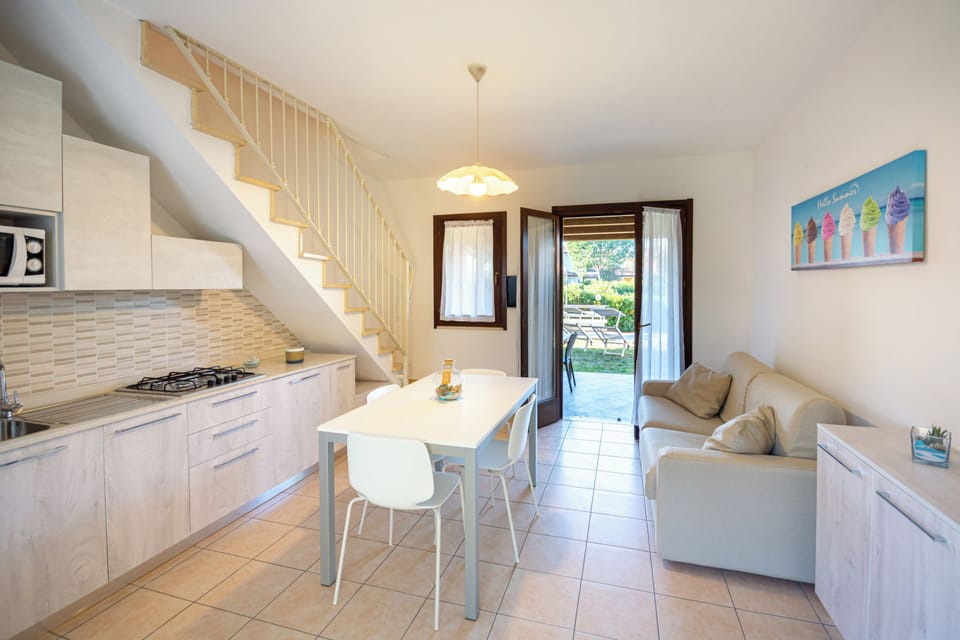 Living and dining room