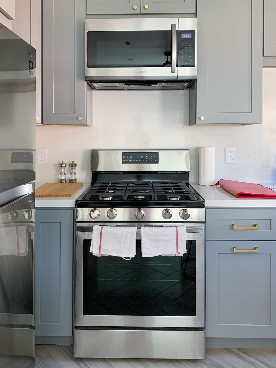 Samsung stove and microwave