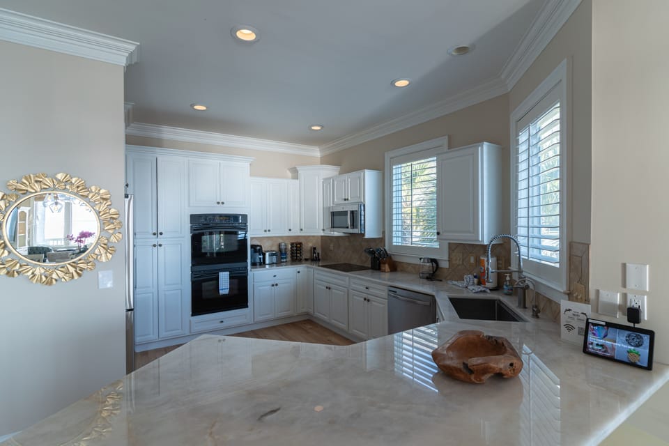Fully stocked kitchen 