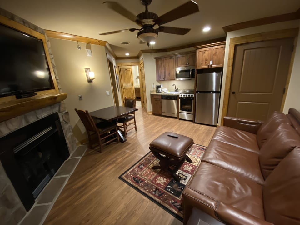 Deluxe Unit with Living Room and Kitchenette