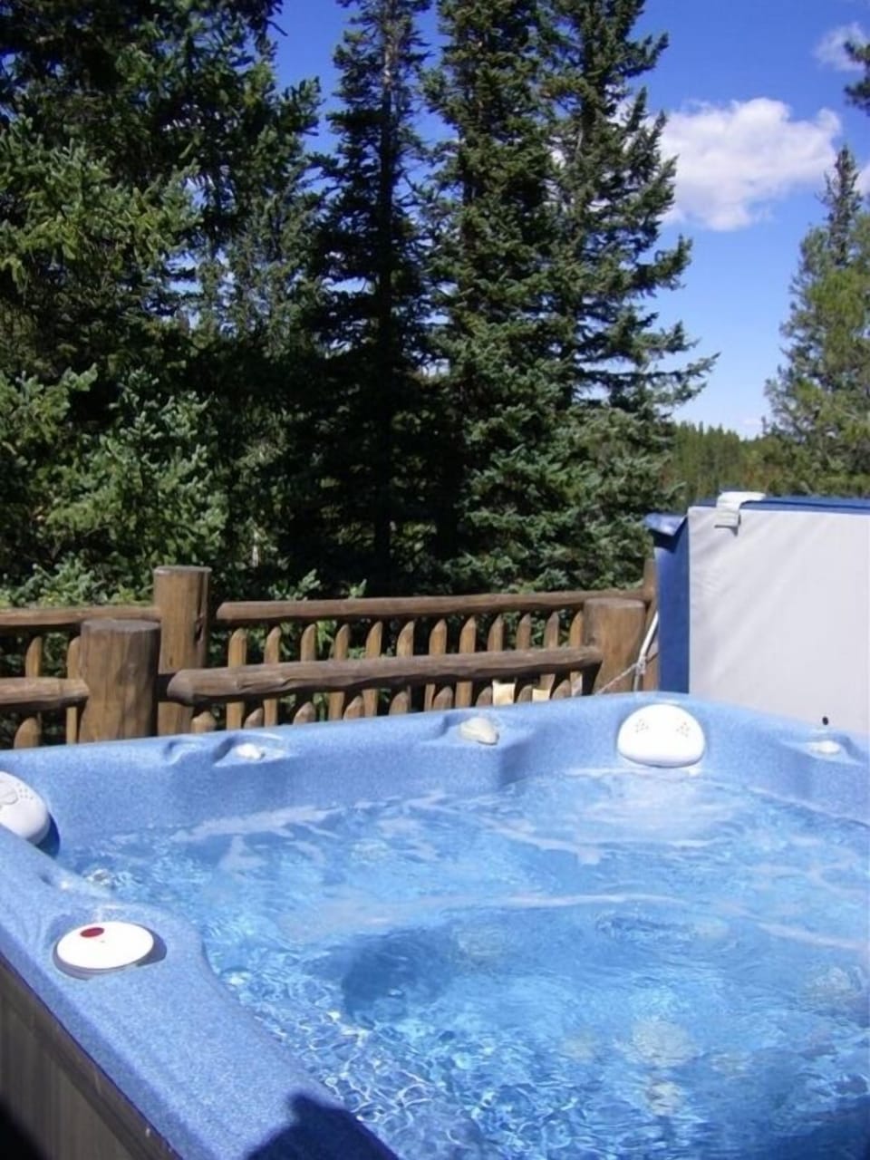 8 person hot tub on deck