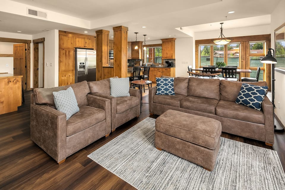 Trailhead Escape: - Plush furnishings in the living room area. The sleeper sofa pulls out into a queen bed.
