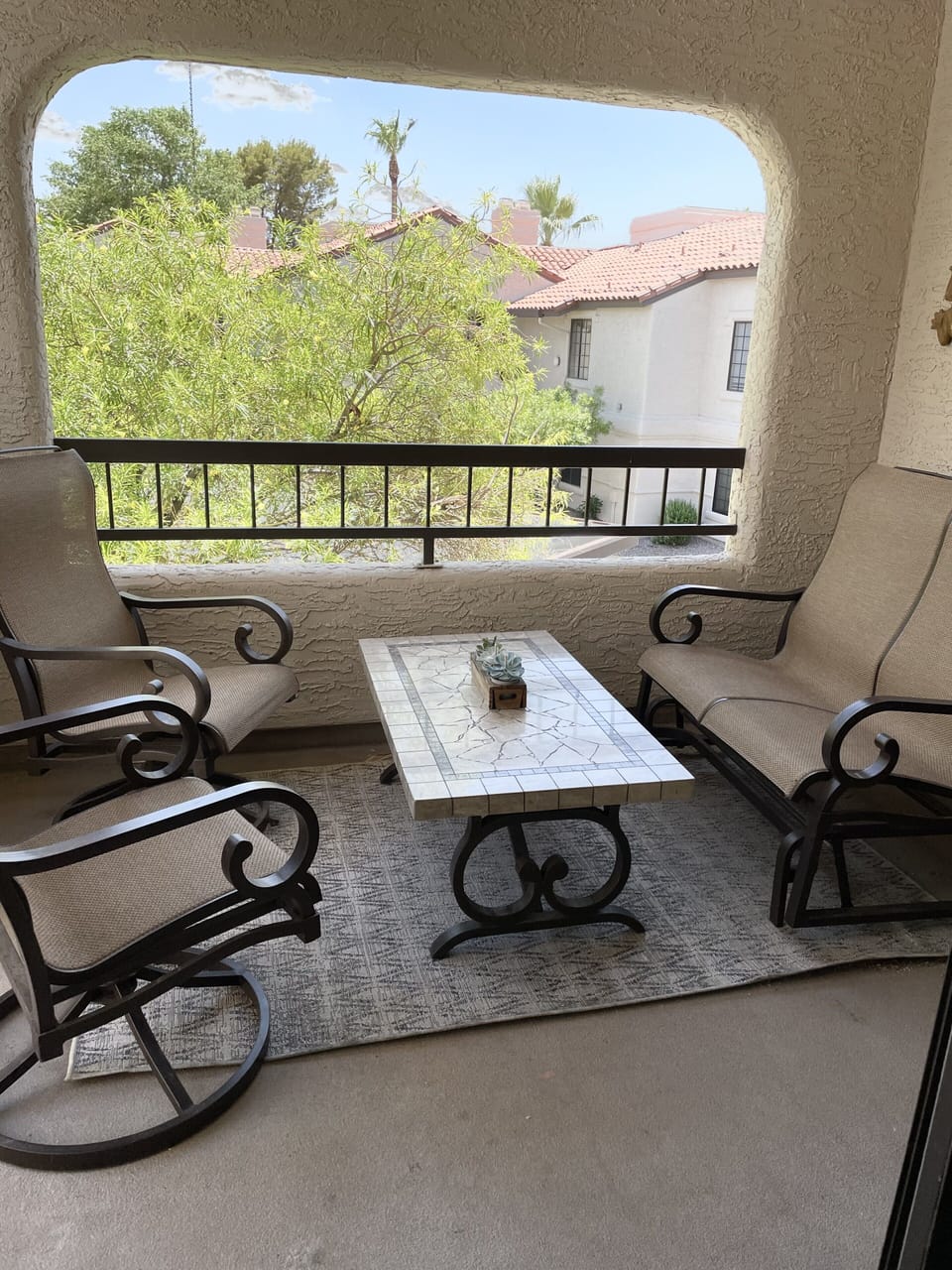 Enjoy the relaxing balcony. A favorite of every guest so far !