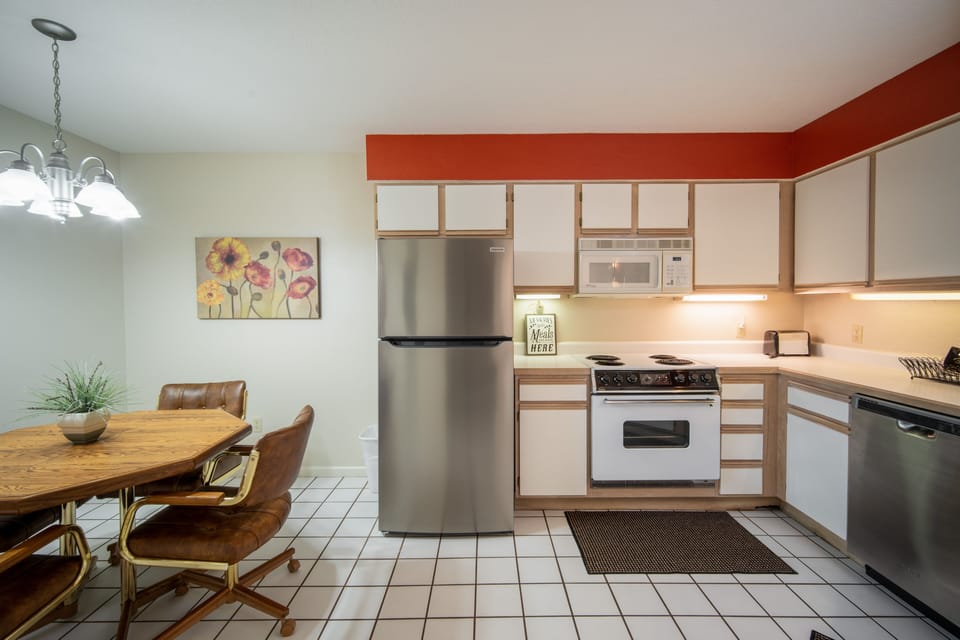 Full Kitchen with Major Appliances