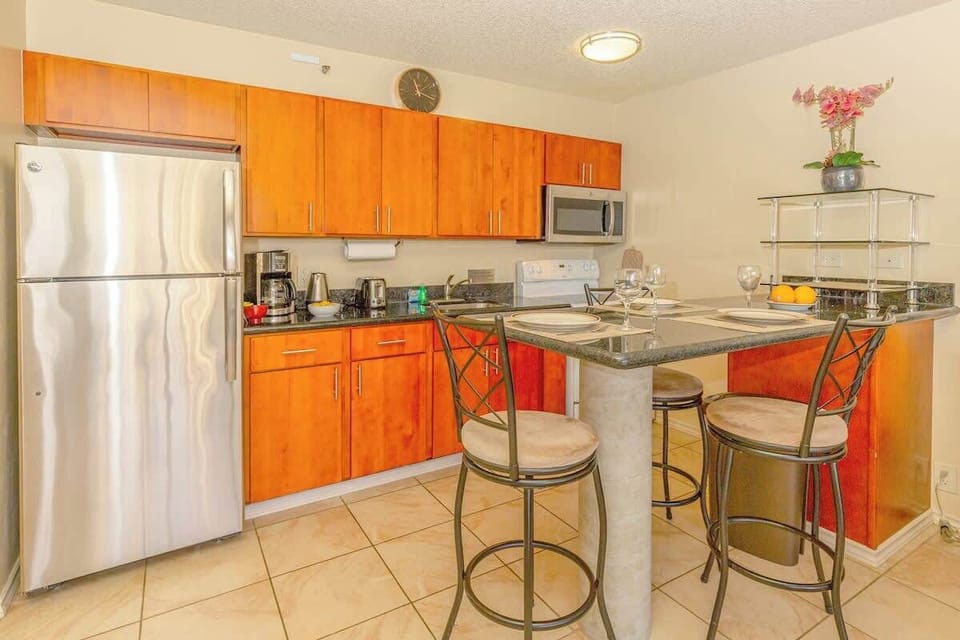 Fully equipped kitchen with full-size appliances perfect for your culinary needs!