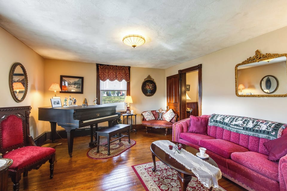 White Haven Vacation Rental | 5BR | 2BA | 2,200 Sq Ft | 3 Stories