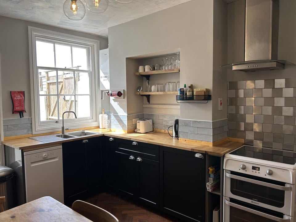 Modern kitchen