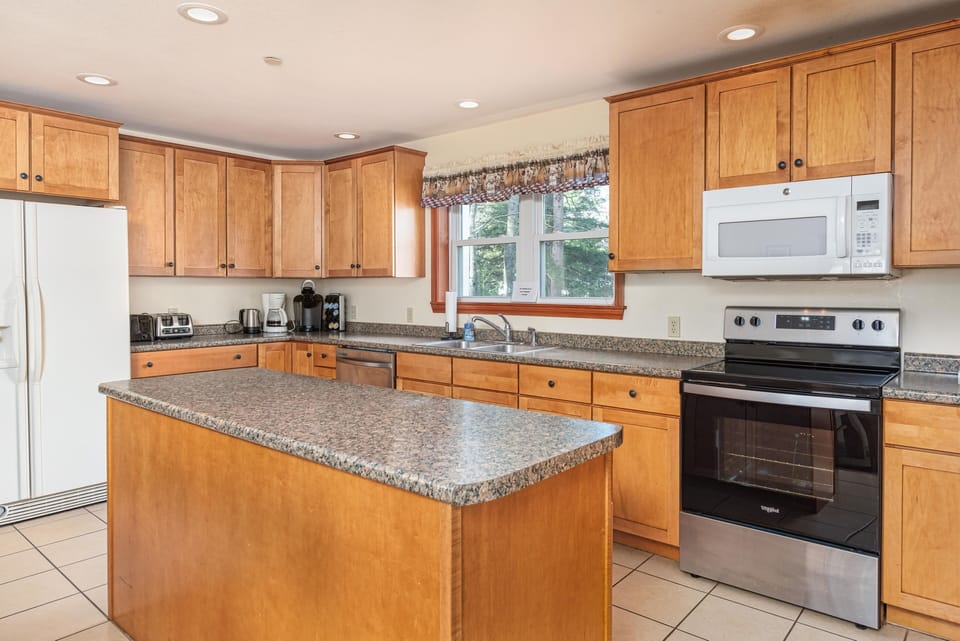 Main kitchen