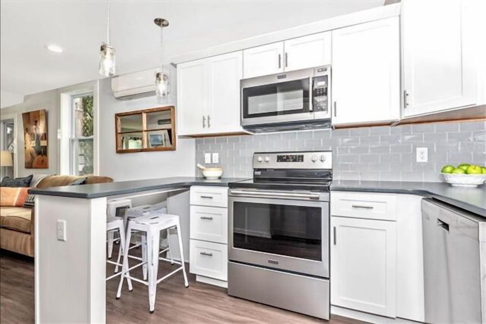 Kitchen stove