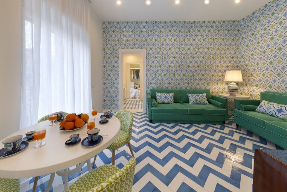 Design Holiday Home in Sorrento city center Apartment in Sorrento