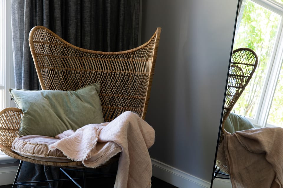 Master bedroom details
