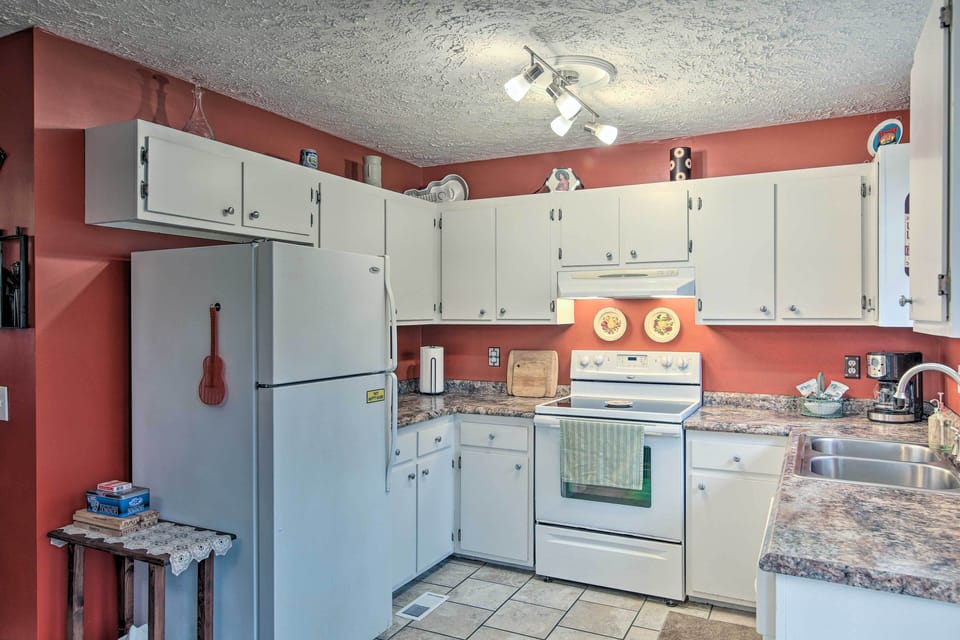 Fully Equipped Kitchen | Cooking Basics