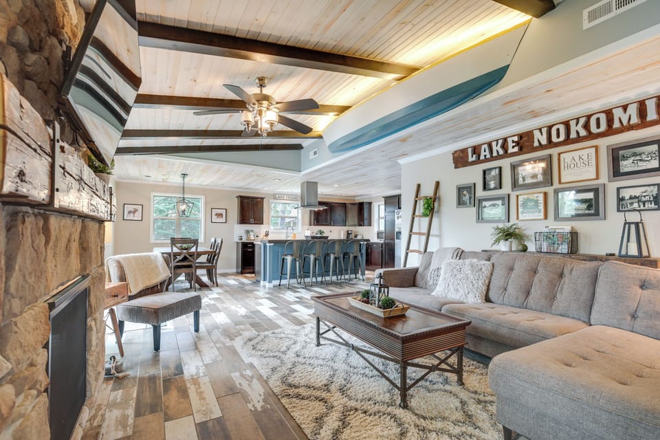 Tomahawk Vacation Rental | 3BR | 2BA | Single Story | 1,544 Sq Ft