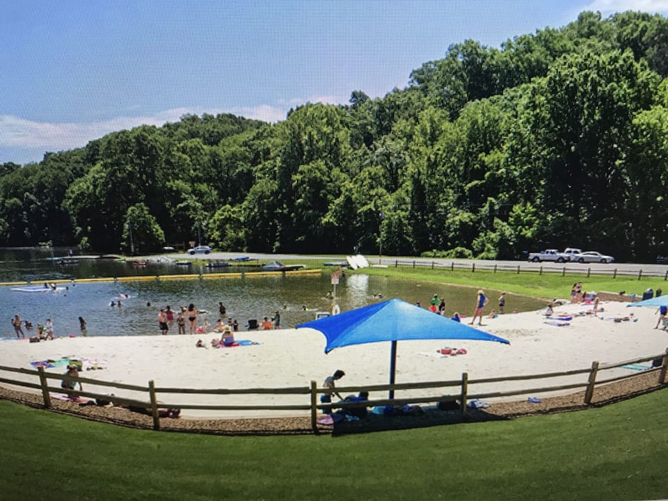 Well maintained beach at Lake Avalon 