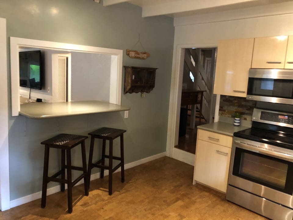 Breakfast Bar for Four