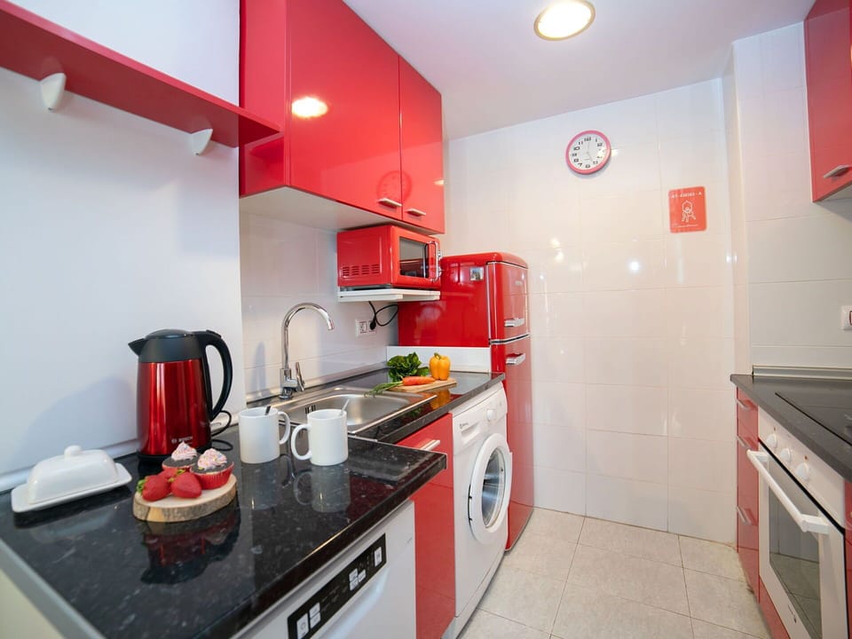Kitchen, Major Appliance, Kitchen Appliance, Interior Design, Flooring, Countertop, Floor, Room, Kitchen Stove, Sink