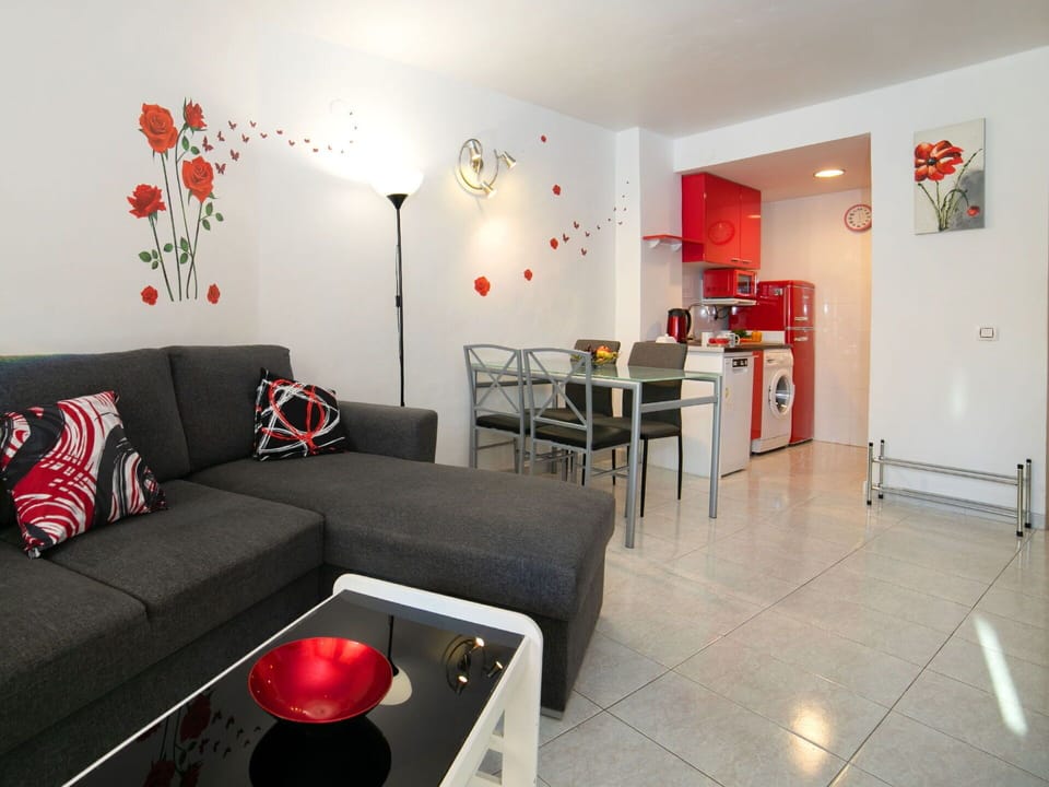 Furniture, Interior Design, Flooring, Floor, Living Room, Ceiling, Couch, Room, Apartment, Lighting