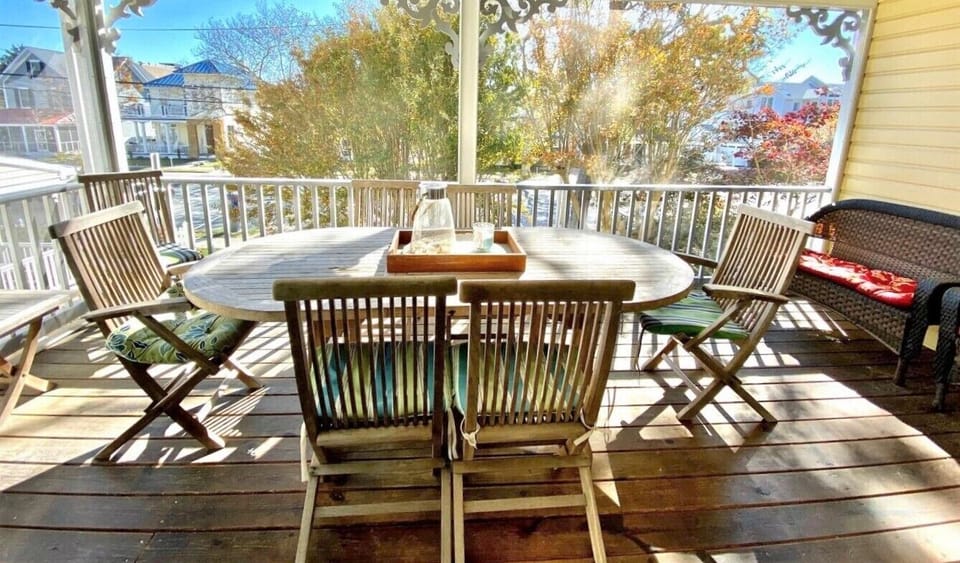 Screened Porch