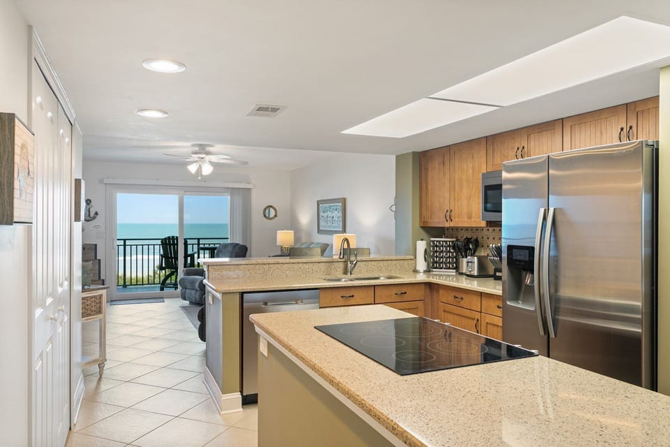 St. Augustine Oceanfront Rentals Kitchen Living Rm