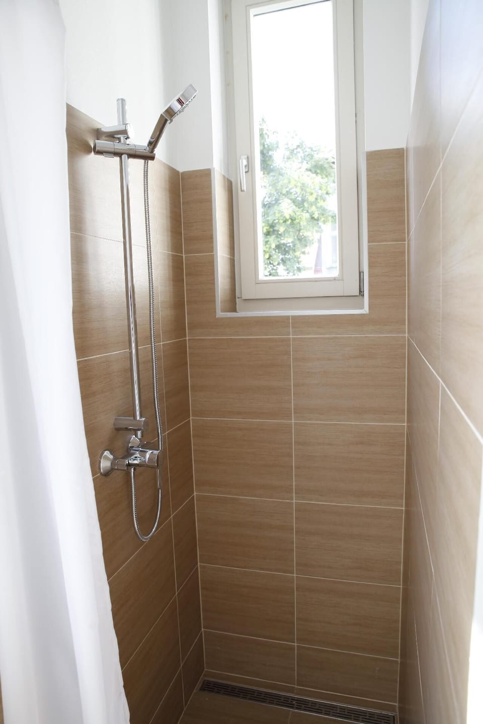 Bath/Shower