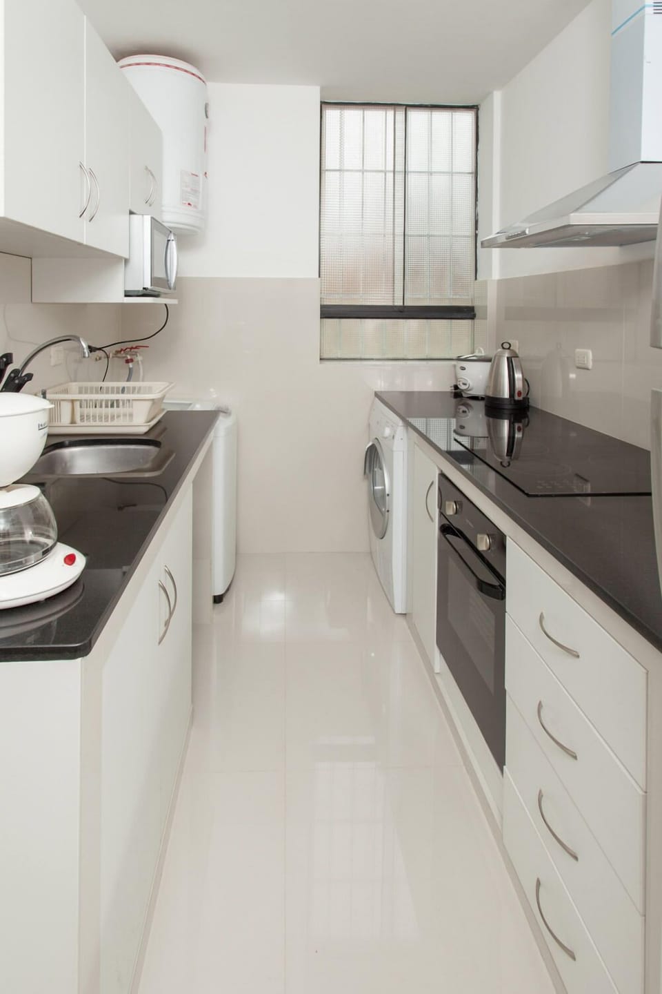 Kitchen - Cocina