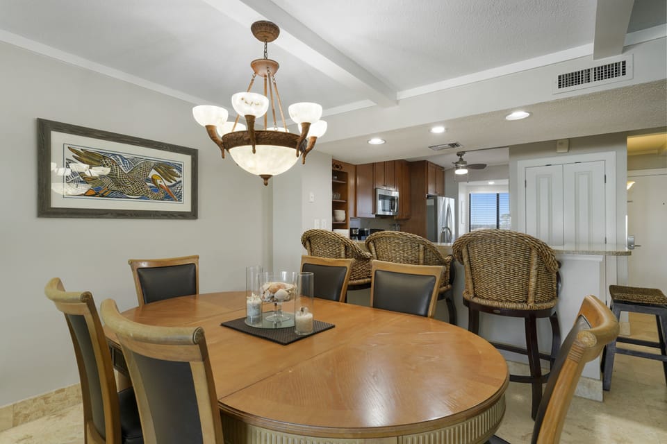 Dining room with gulf views