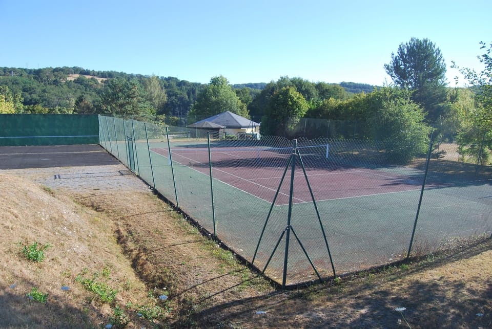 Sport court