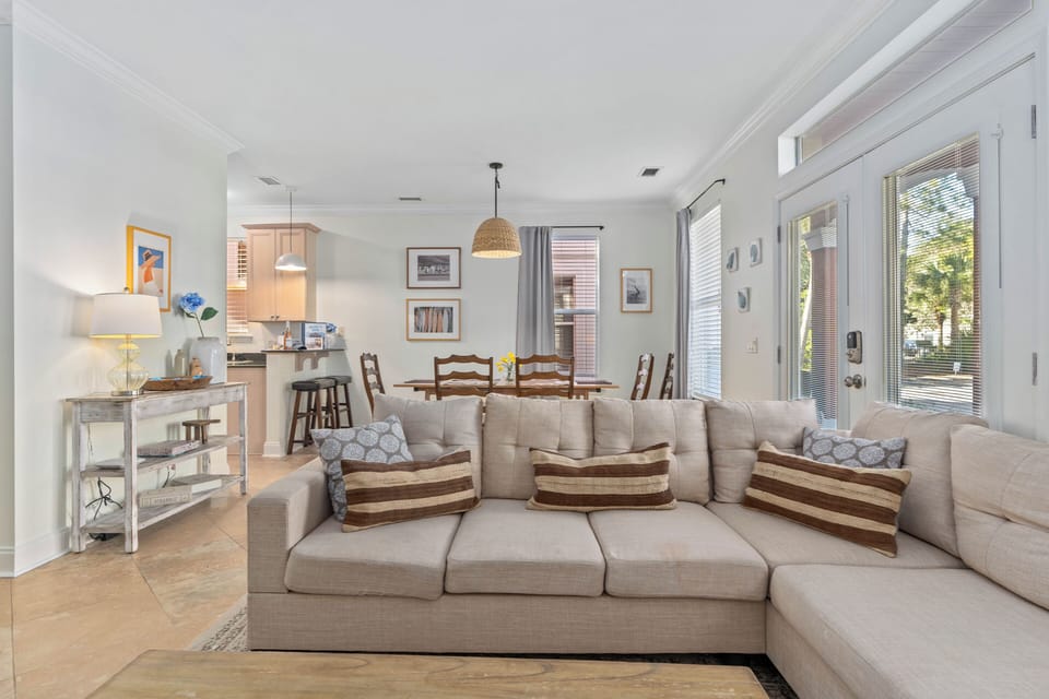 Transition seamlessly from living room to dining area.