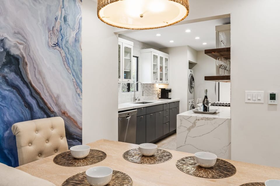 Dining area is adjacent to the kitchen, open floor plan