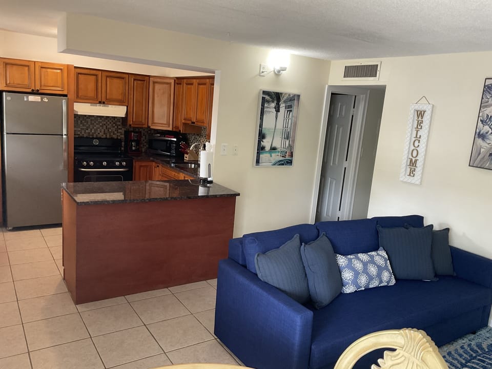 Kitchen, living room