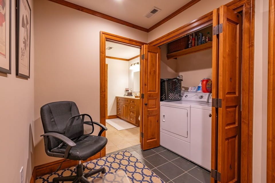 Lower Floor Laundry Room