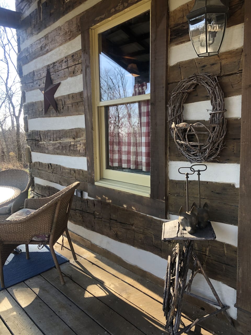 Cedar Ridge Farm - Rural Artist/Writer Retreat Cabin in Ohio