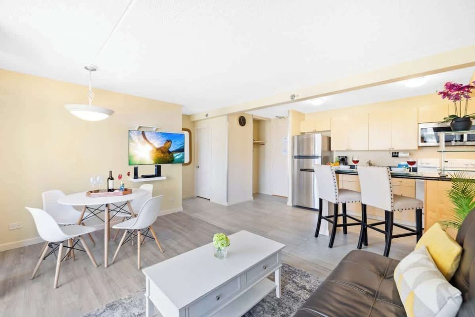 Overview of the living room and dining area!