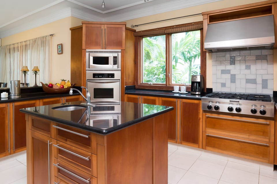 THE KITCHEN