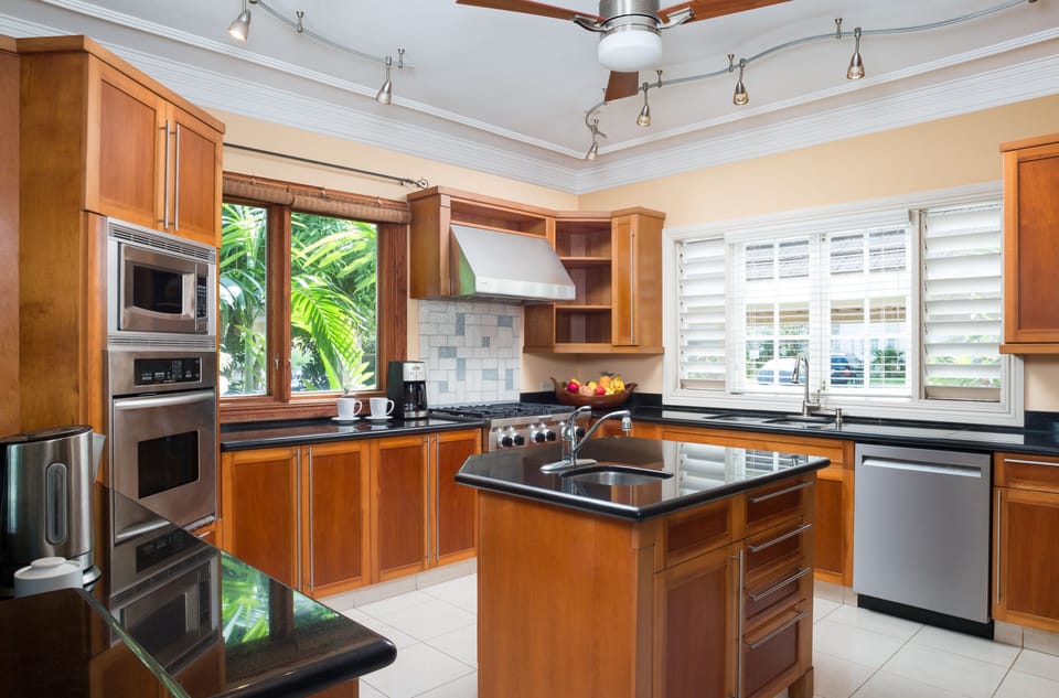 THE KITCHEN