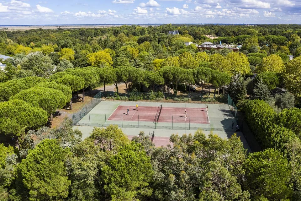 Sport court