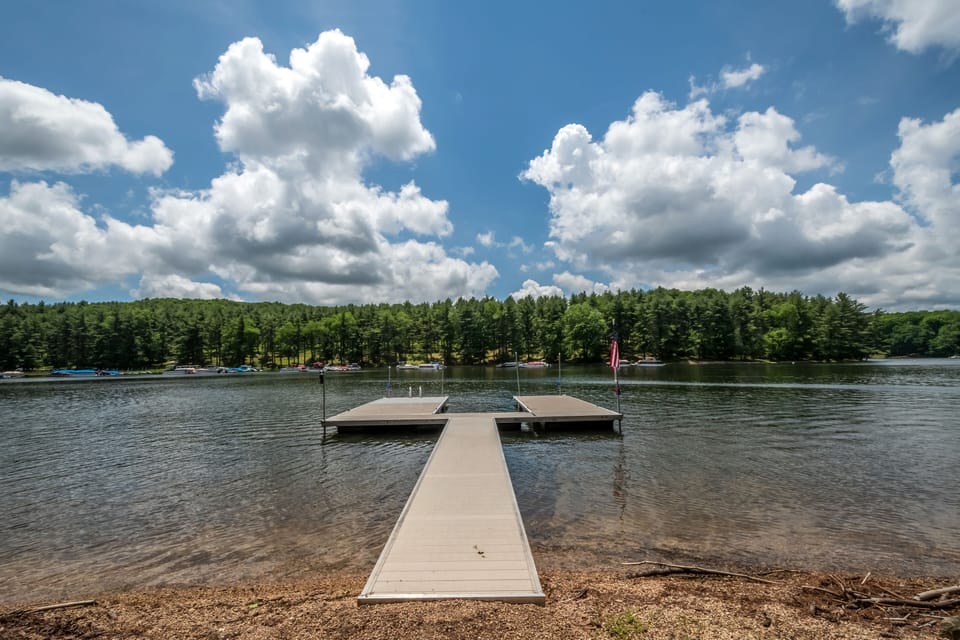 Dock