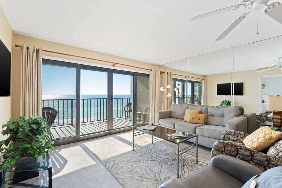 Private balcony with Gulf view