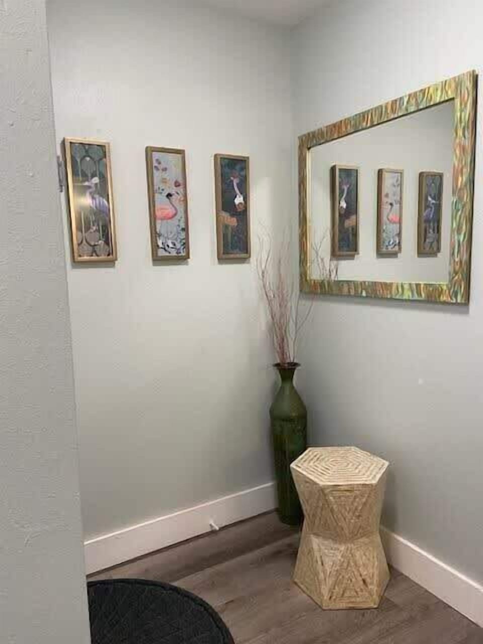 Entry way