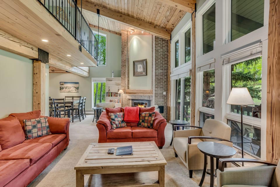 Living room with gas fireplace