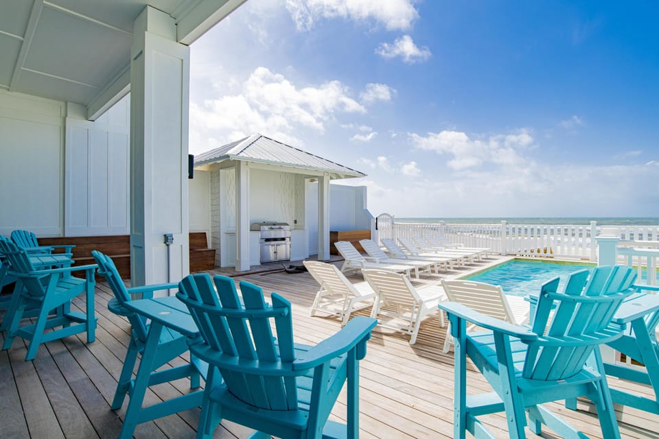 West Pool Deck