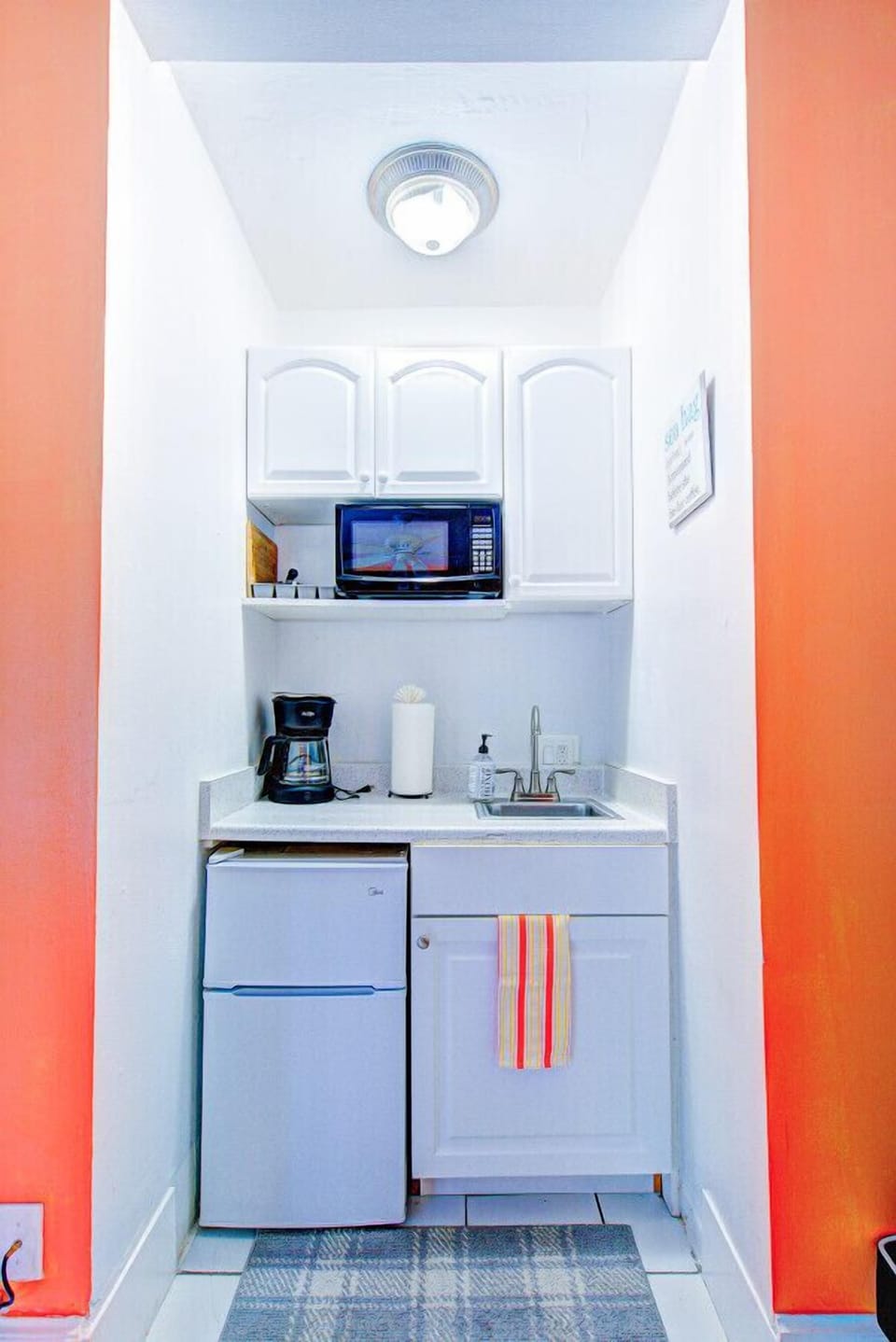 Kitchenette